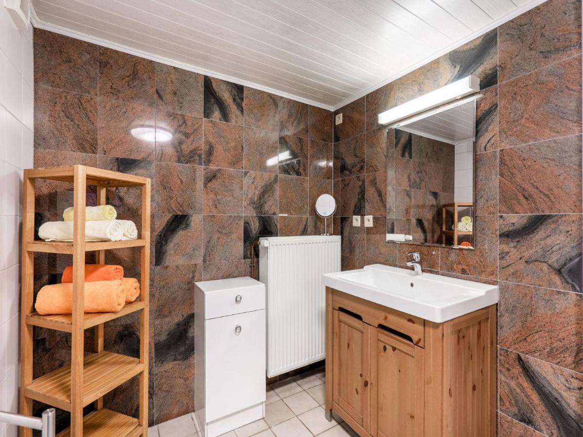 Stunning Holiday Home In Oombergen With Terrace And Garden Zottegem Kültér fotó