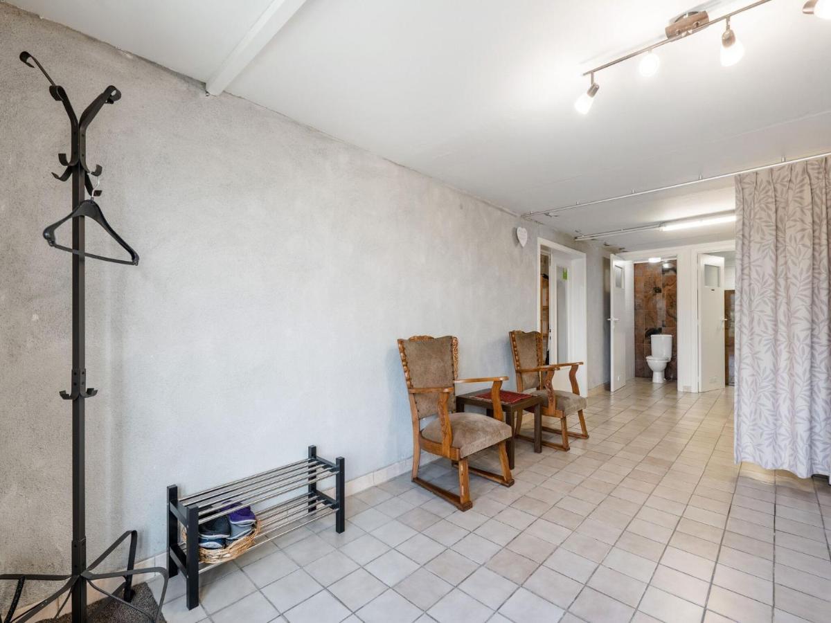 Stunning Holiday Home In Oombergen With Terrace And Garden Zottegem Kültér fotó